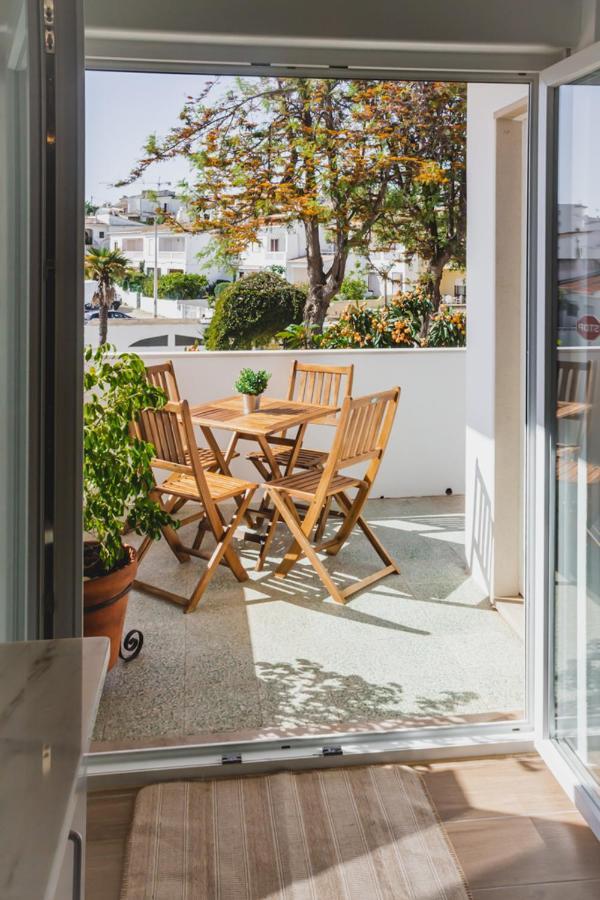 Lovely & Bright Renovated Apt. W/ Balcony In Λάγος Εξωτερικό φωτογραφία