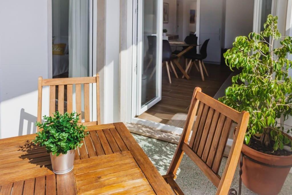 Lovely & Bright Renovated Apt. W/ Balcony In Λάγος Εξωτερικό φωτογραφία