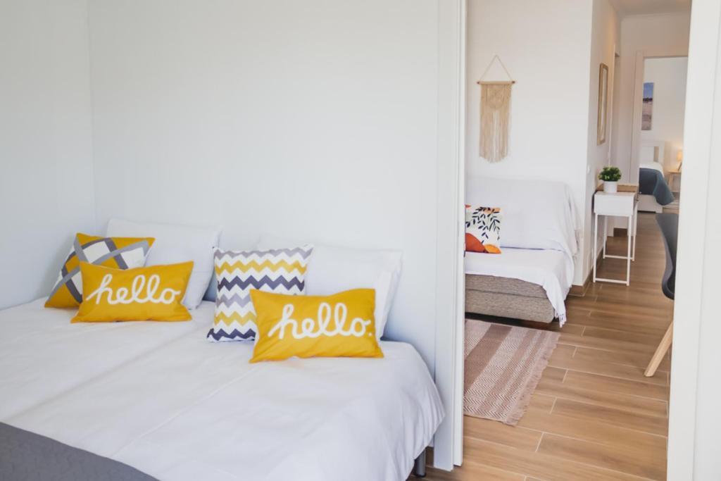 Lovely & Bright Renovated Apt. W/ Balcony In Λάγος Εξωτερικό φωτογραφία